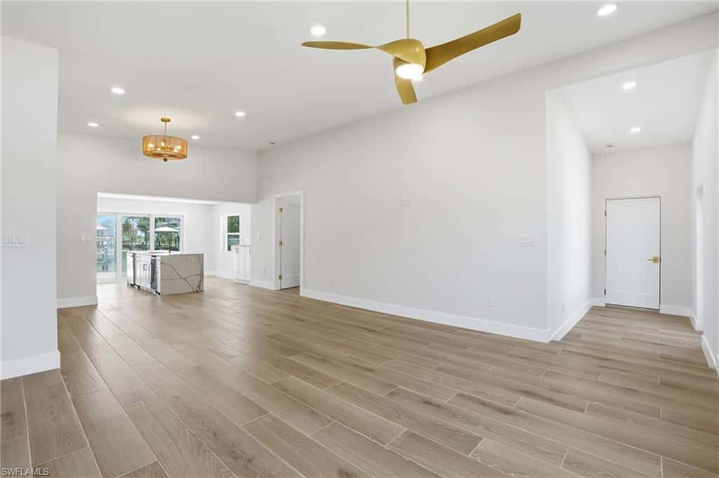 8336 Lagoon Rd, Fort Myers Beach, photo 9