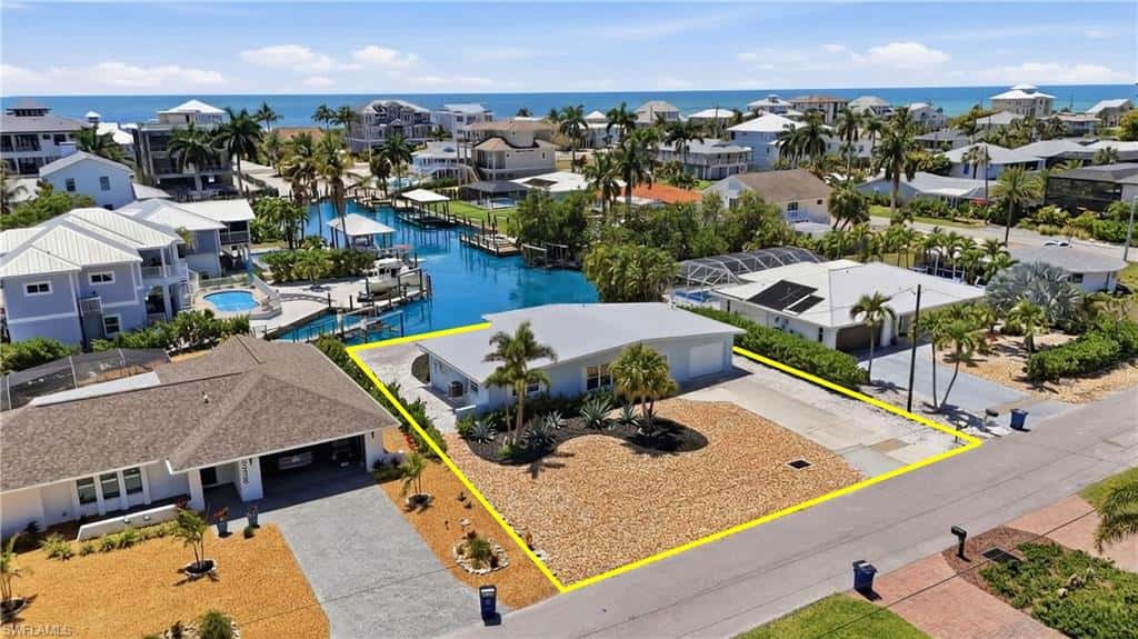 8336 Lagoon Rd, Fort Myers Beach, photo 34
