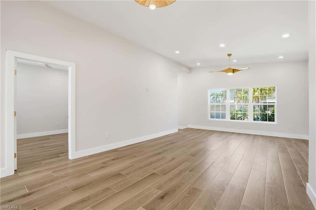 8336 Lagoon Rd, Fort Myers Beach, photo 10