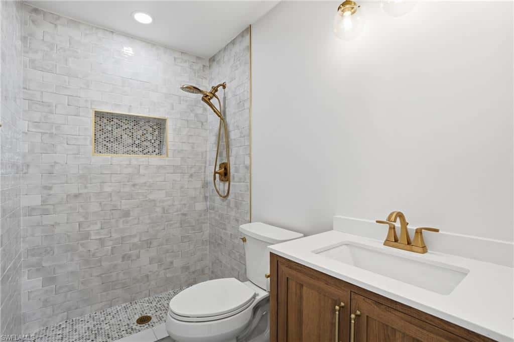 8336 Lagoon Rd, Fort Myers Beach, photo 19