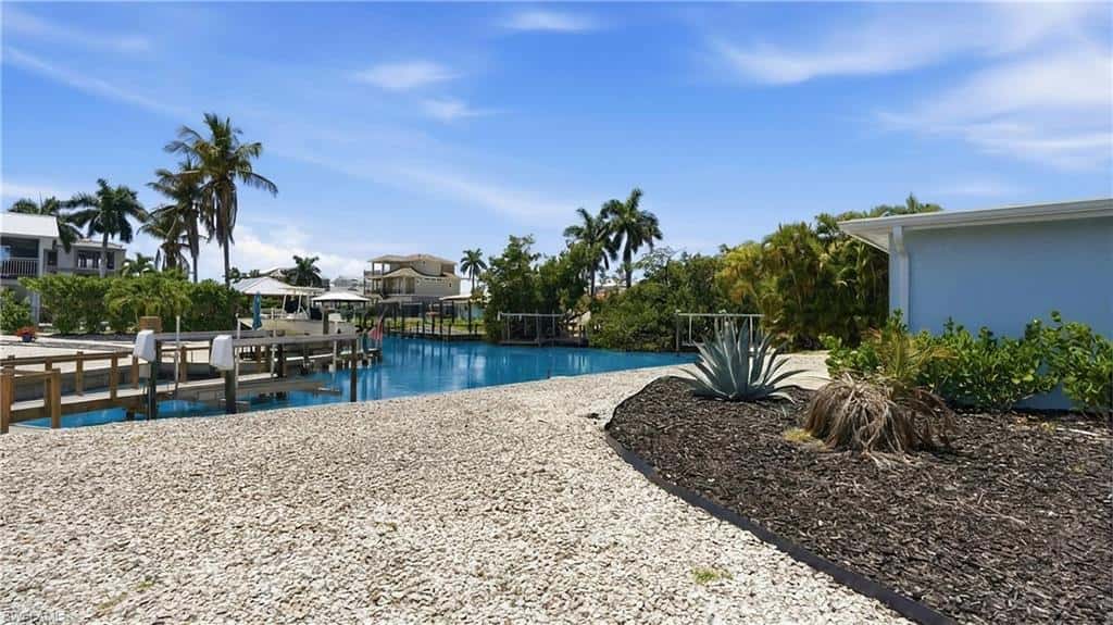 8336 Lagoon Rd, Fort Myers Beach, photo 39