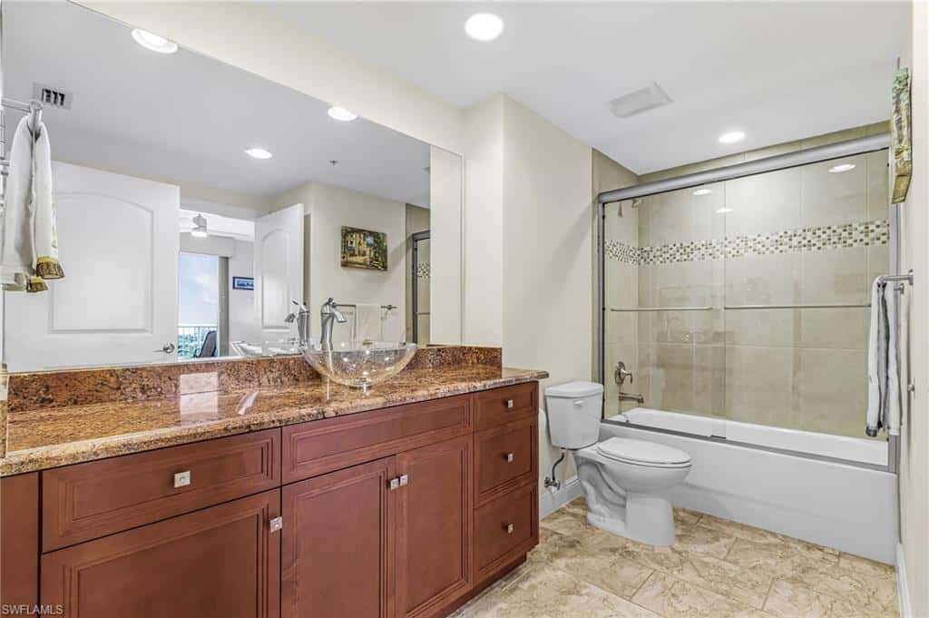 2104 First St #1802, Fort Myers, photo 20