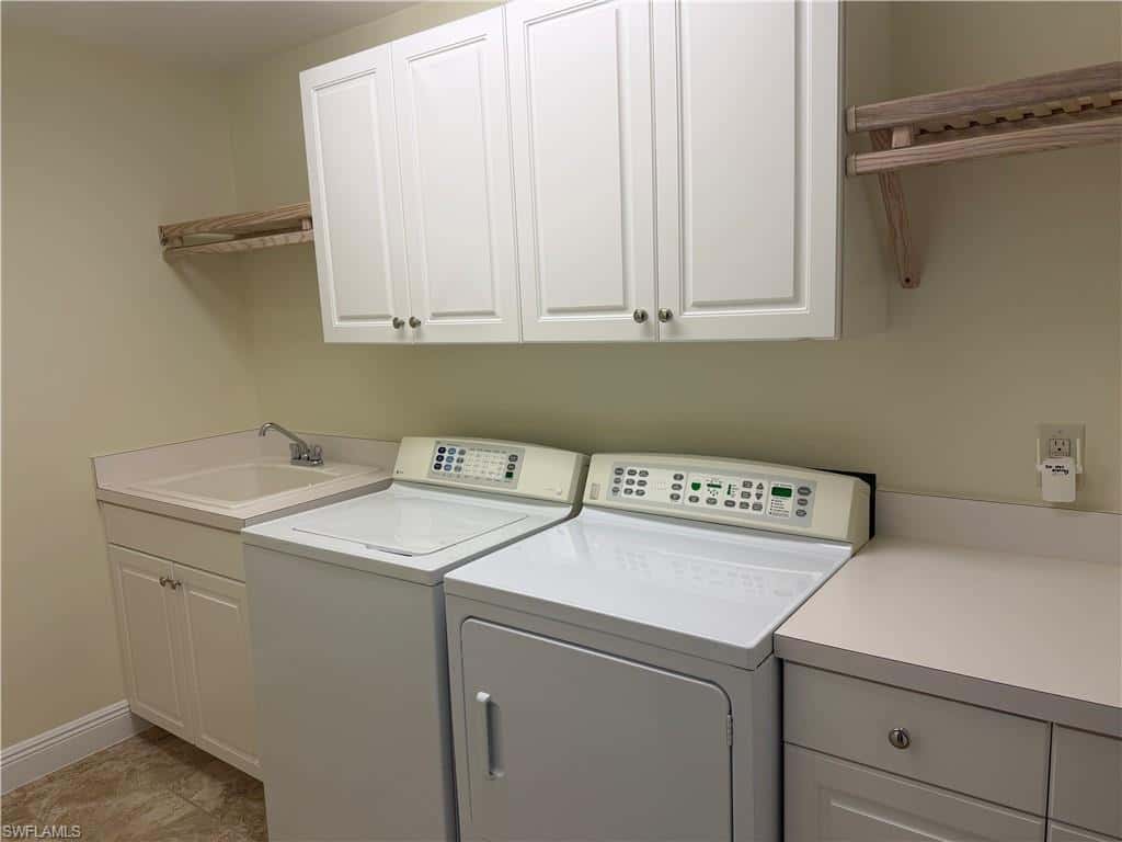 2104 First St #1802, Fort Myers, photo 24