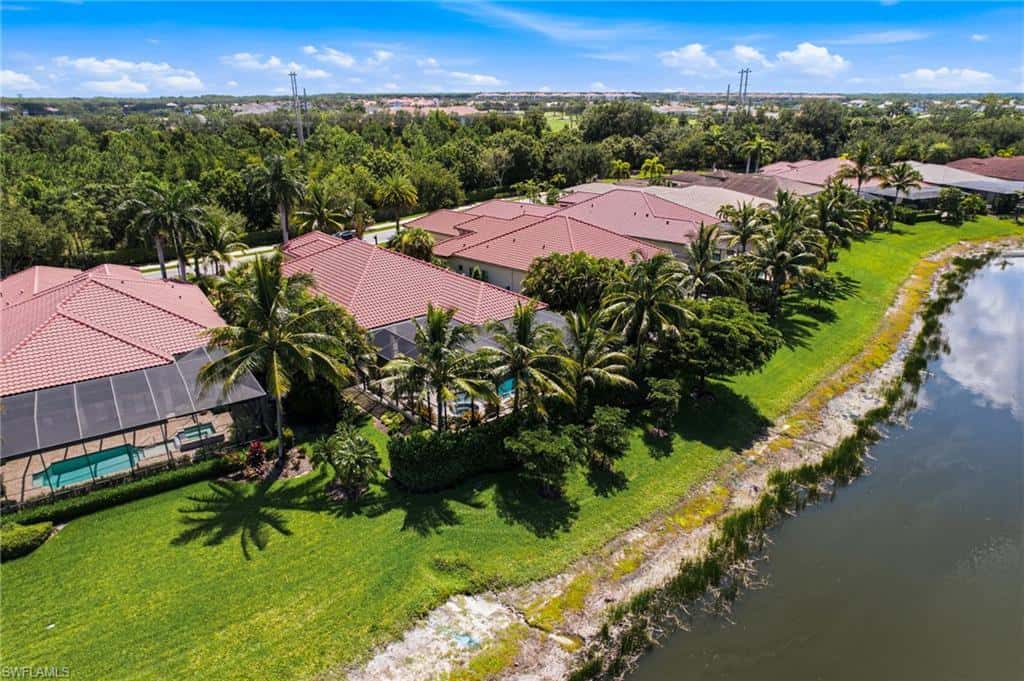 16791 Cabreo Dr, Naples, photo 43