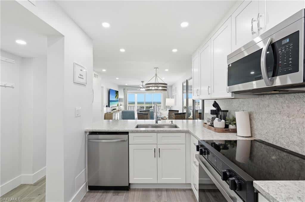8300 Estero Blvd #104, Fort Myers Beach, photo 22