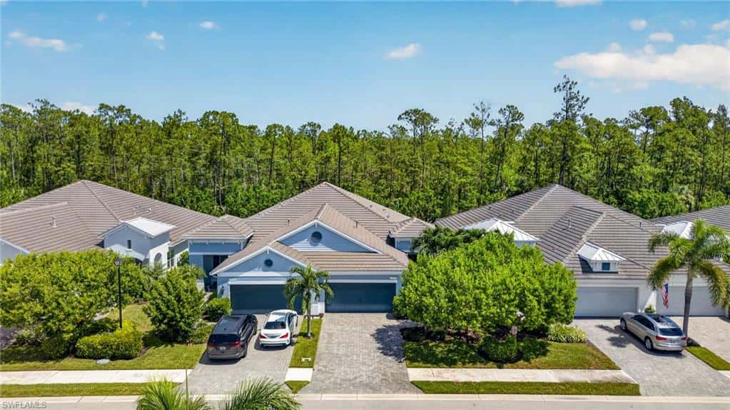 2183 Marquesa Cir, Naples, photo 31