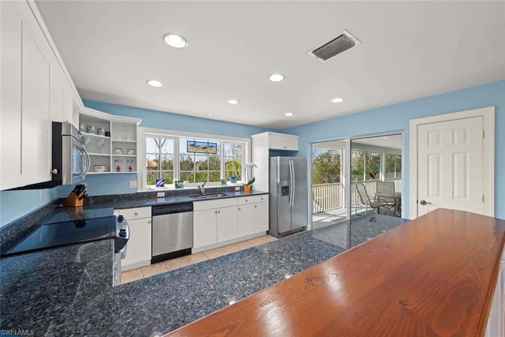 4534 Bowen Bayou Rd, Sanibel, photo 18