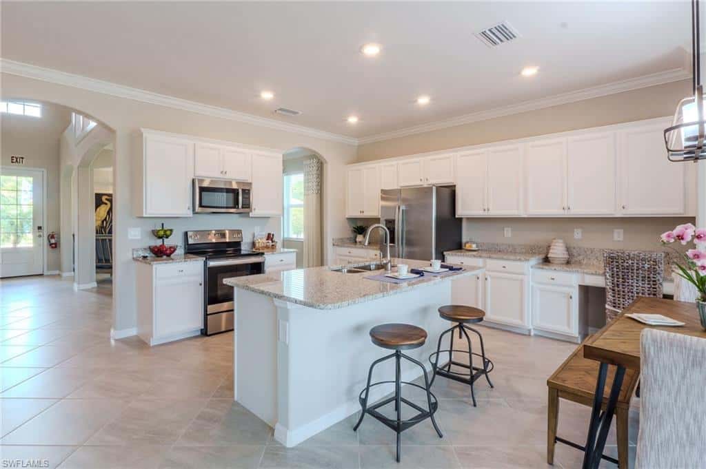 3263 Hampton Blvd, Alva, photo 9