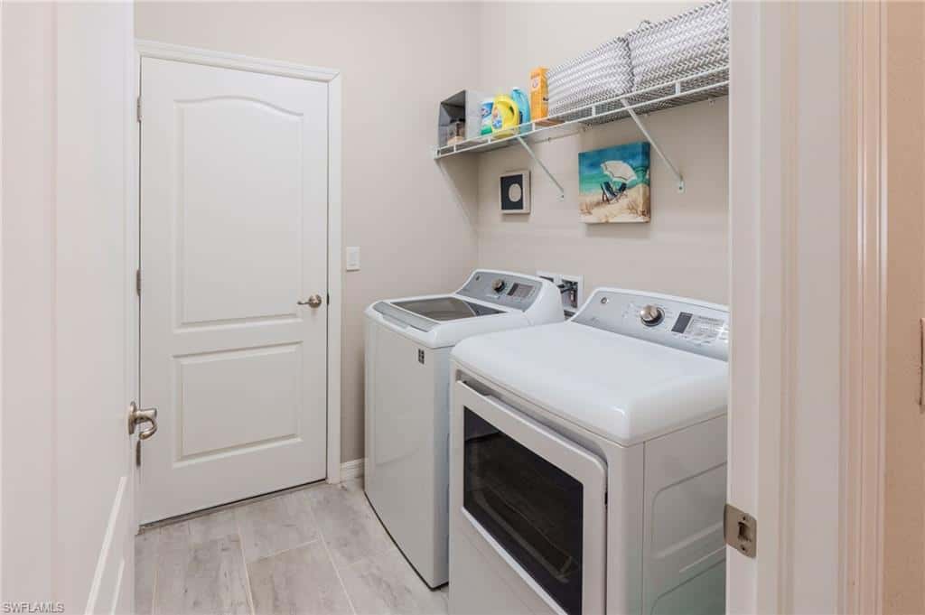 17332 Ashcomb Way, Estero, photo 21