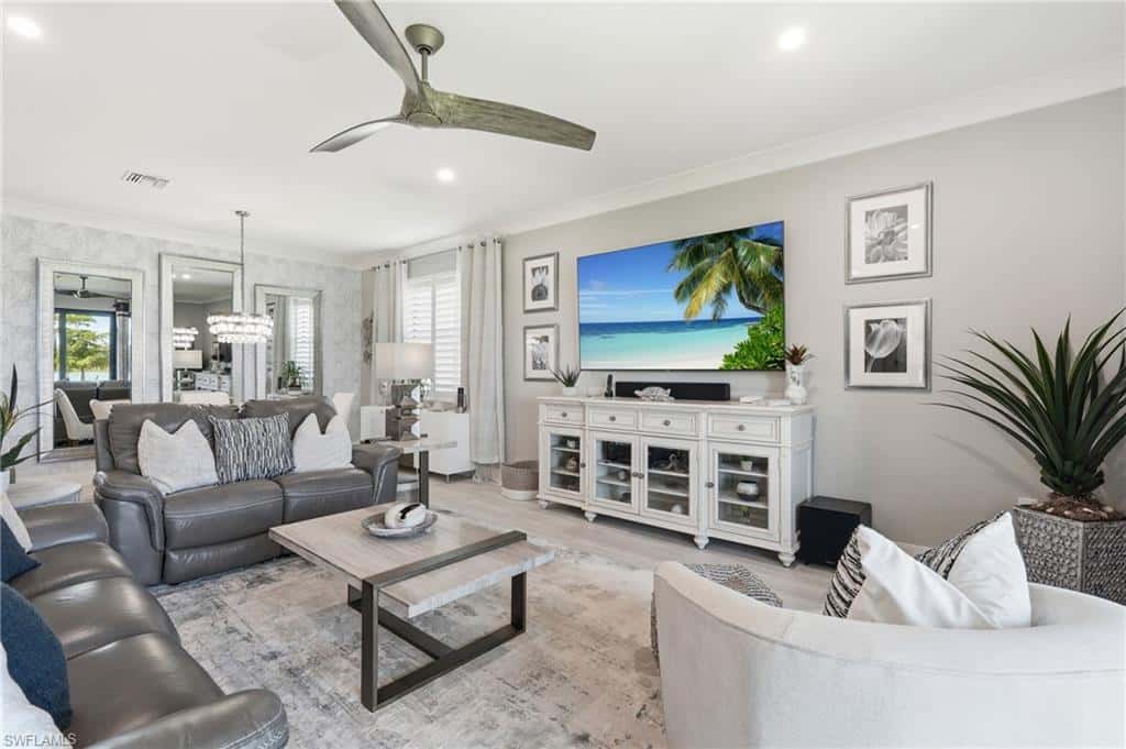 18566 Ives Dr, Estero, photo 7