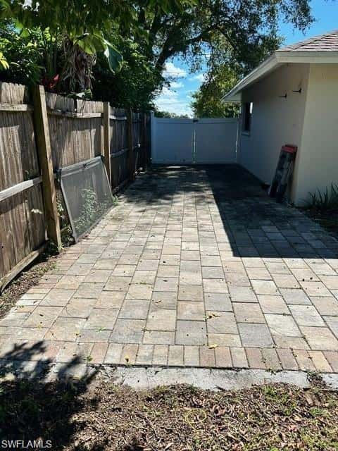 3161 43rd St, Naples, photo 5