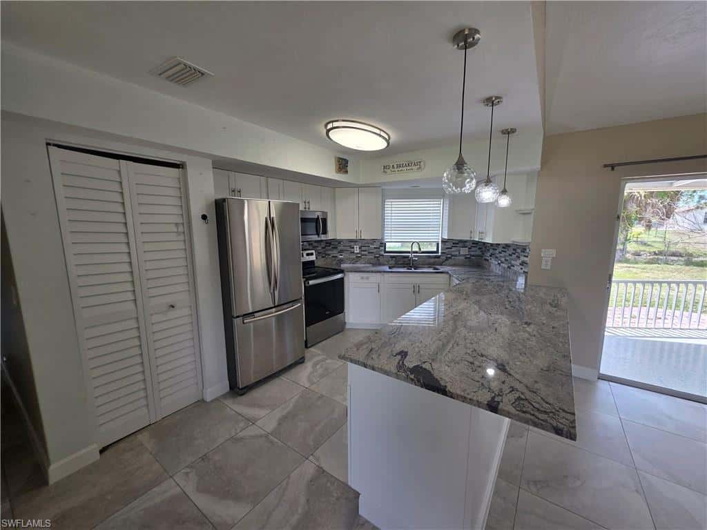 3161 43rd St, Naples, photo 29
