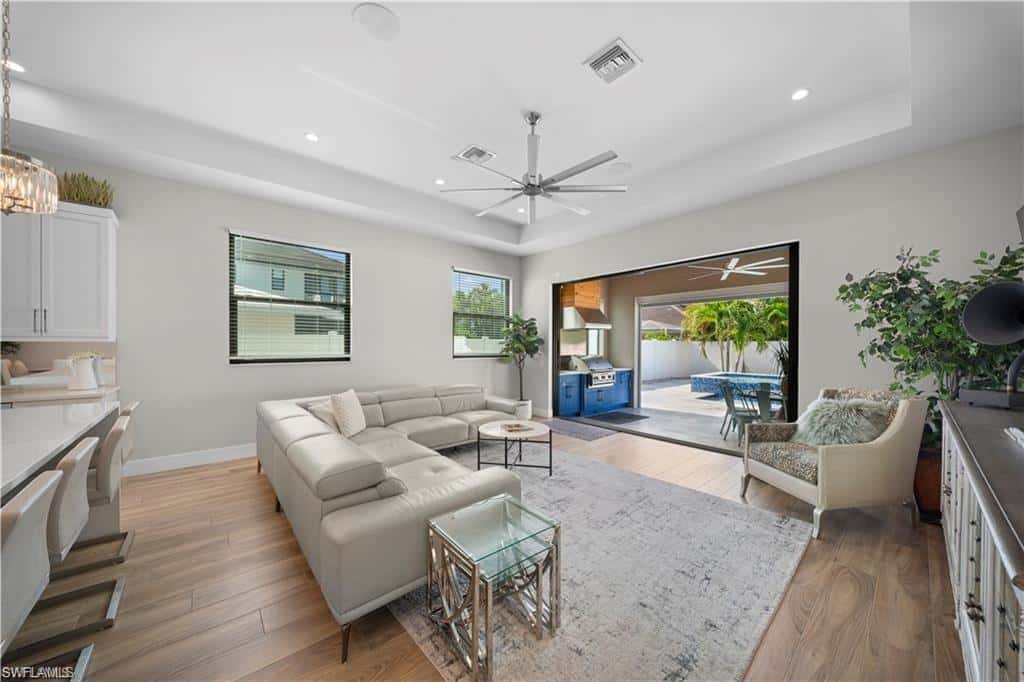 828 100th Ave, Naples, photo 12