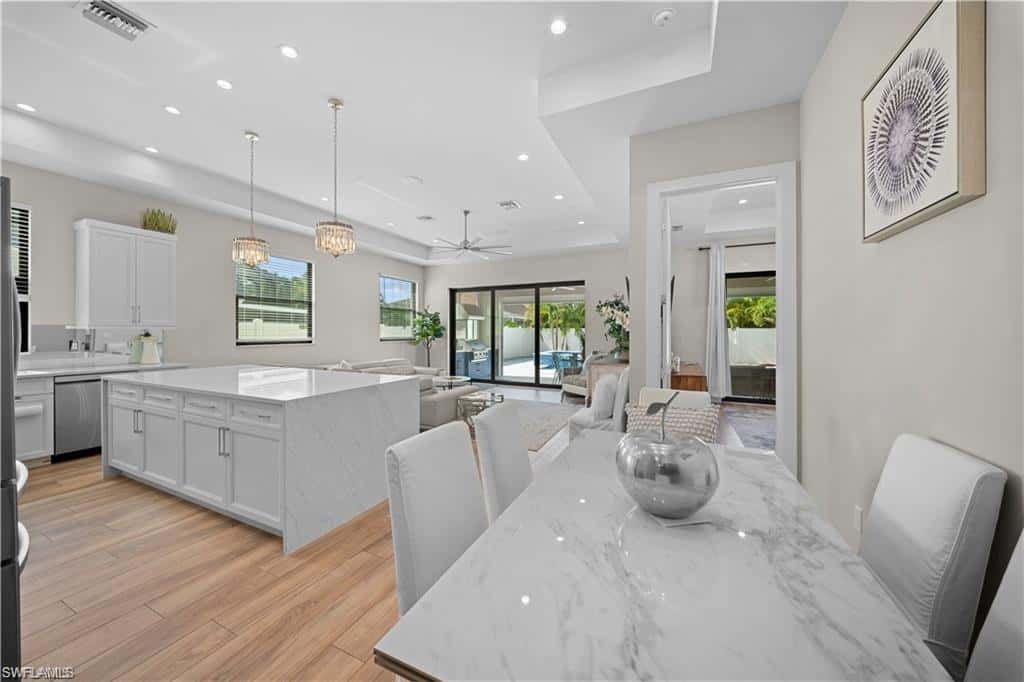 828 100th Ave, Naples, photo 9