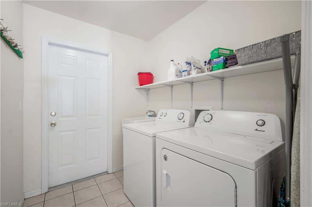 1431 3rd Pl, Cape Coral, photo 27