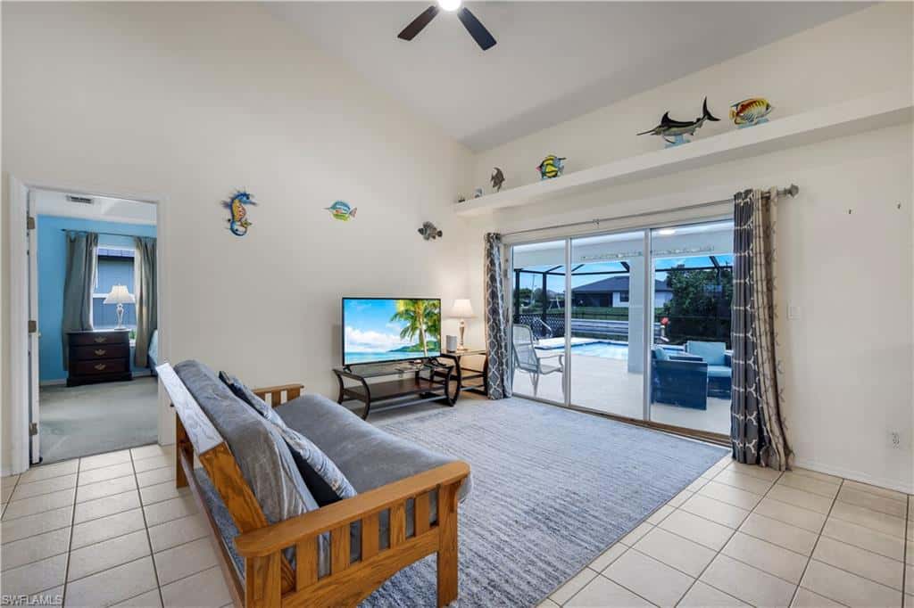 1431 3rd Pl, Cape Coral, photo 5