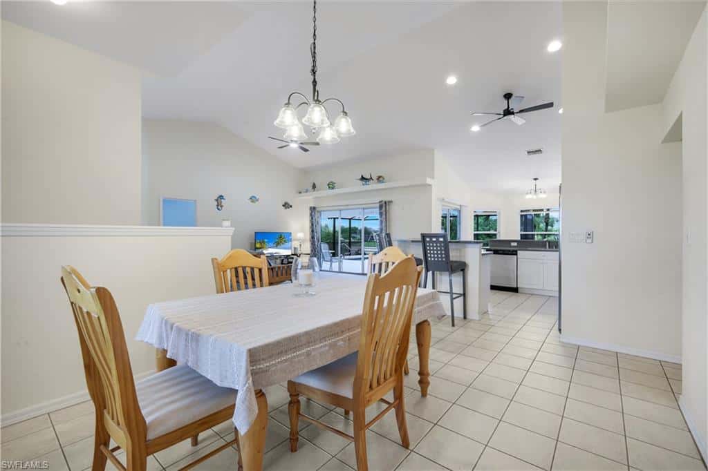 1431 3rd Pl, Cape Coral, photo 18