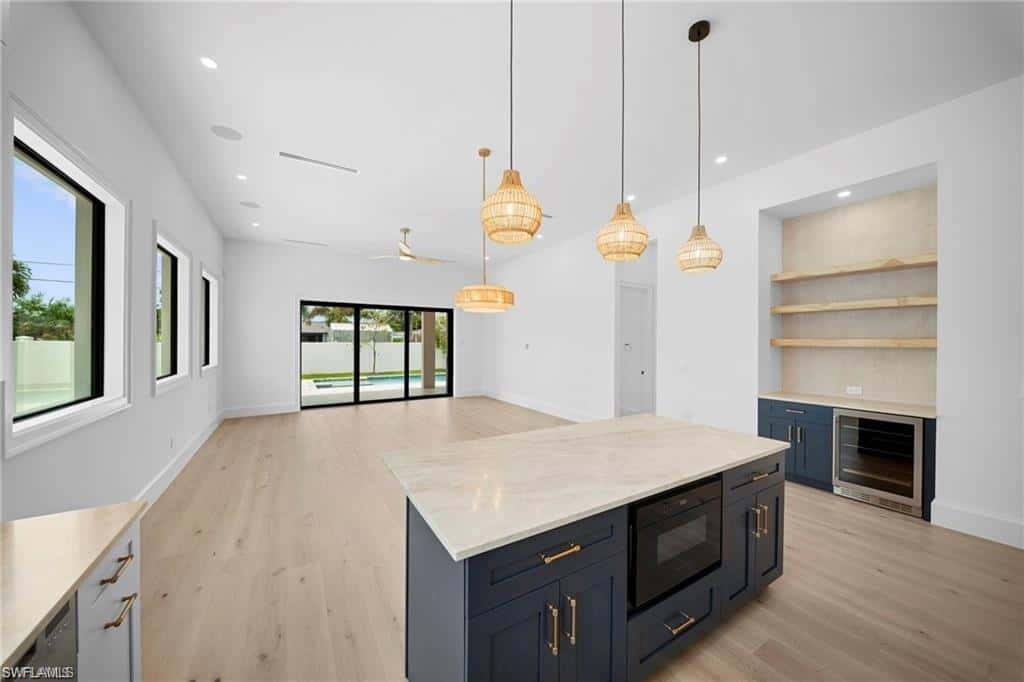 708 100th Ave, Naples, photo 6