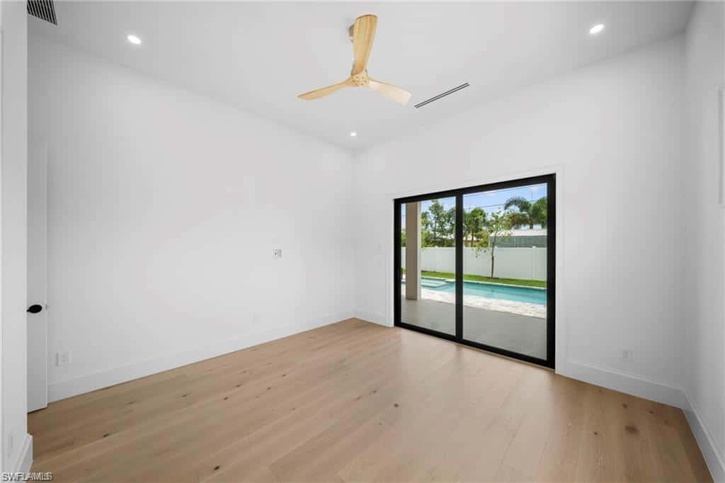 708 100th Ave, Naples, photo 31