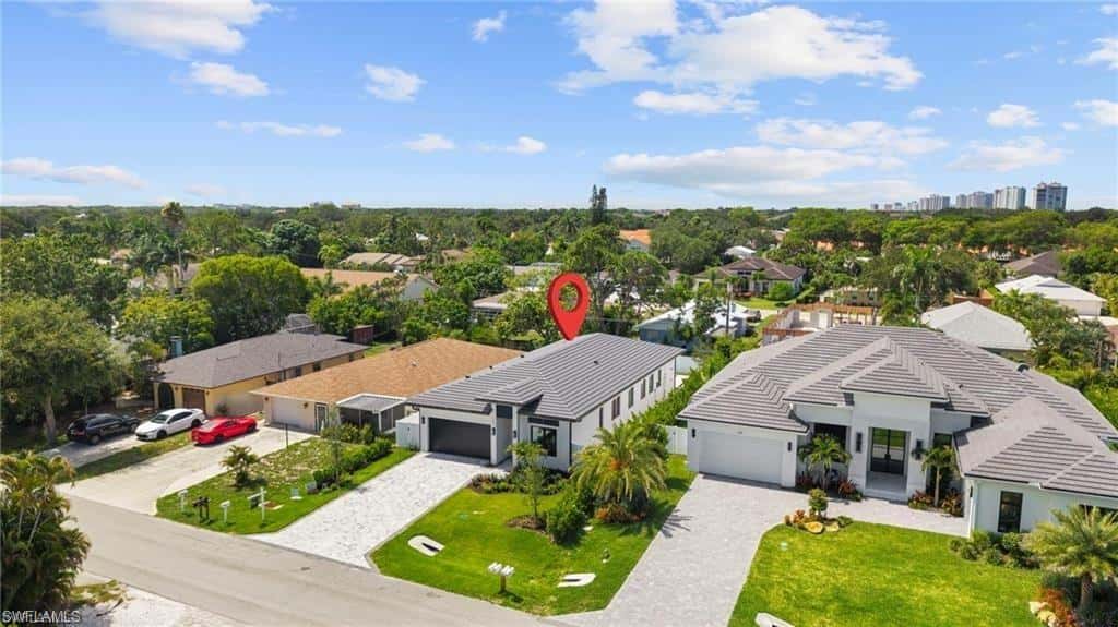 638 93rd Ave, Naples, photo 34