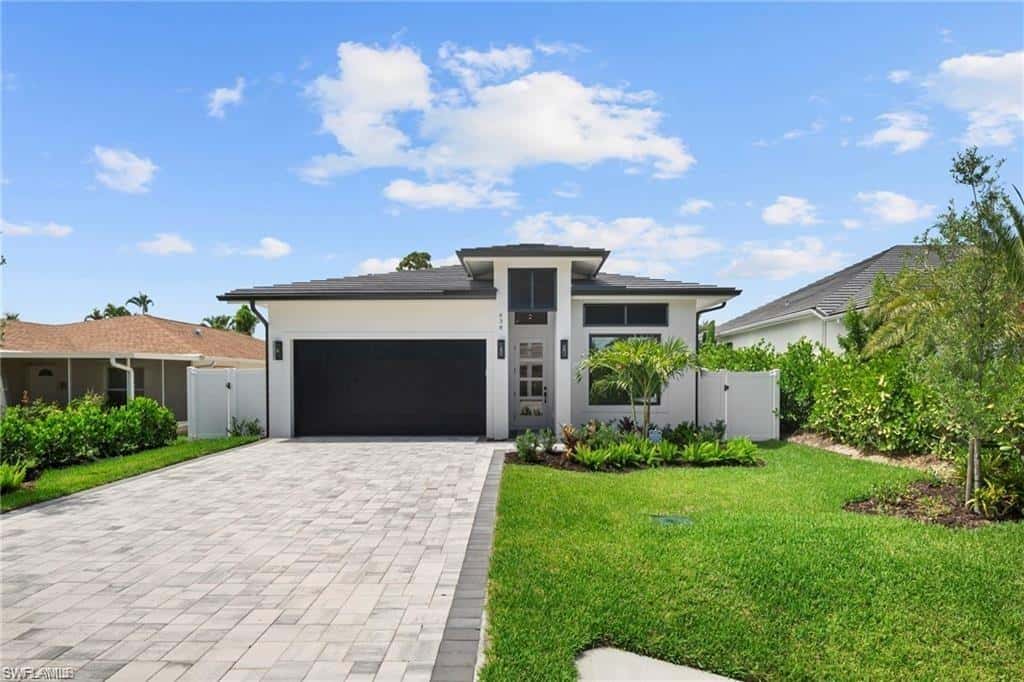 638 93rd Ave, Naples, photo 4
