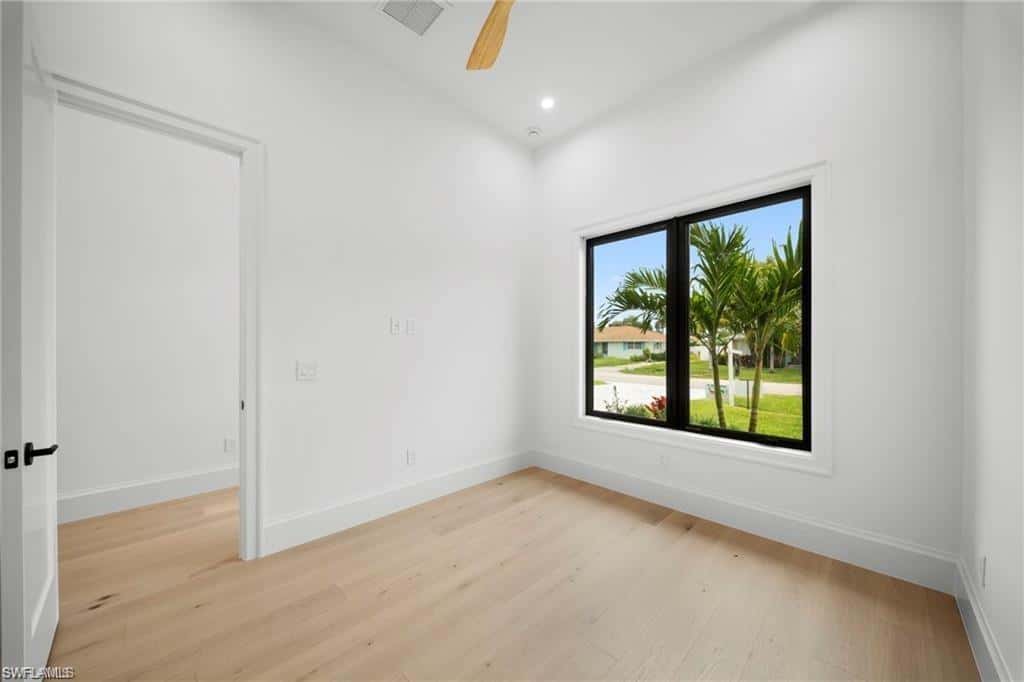 658 93rd Ave, Naples, photo 28