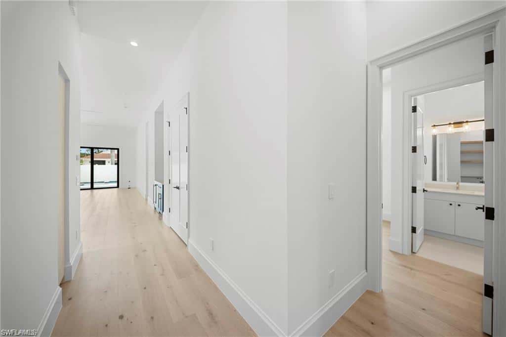 658 93rd Ave, Naples, photo 30