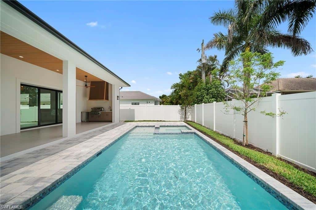 658 93rd Ave, Naples, photo 38