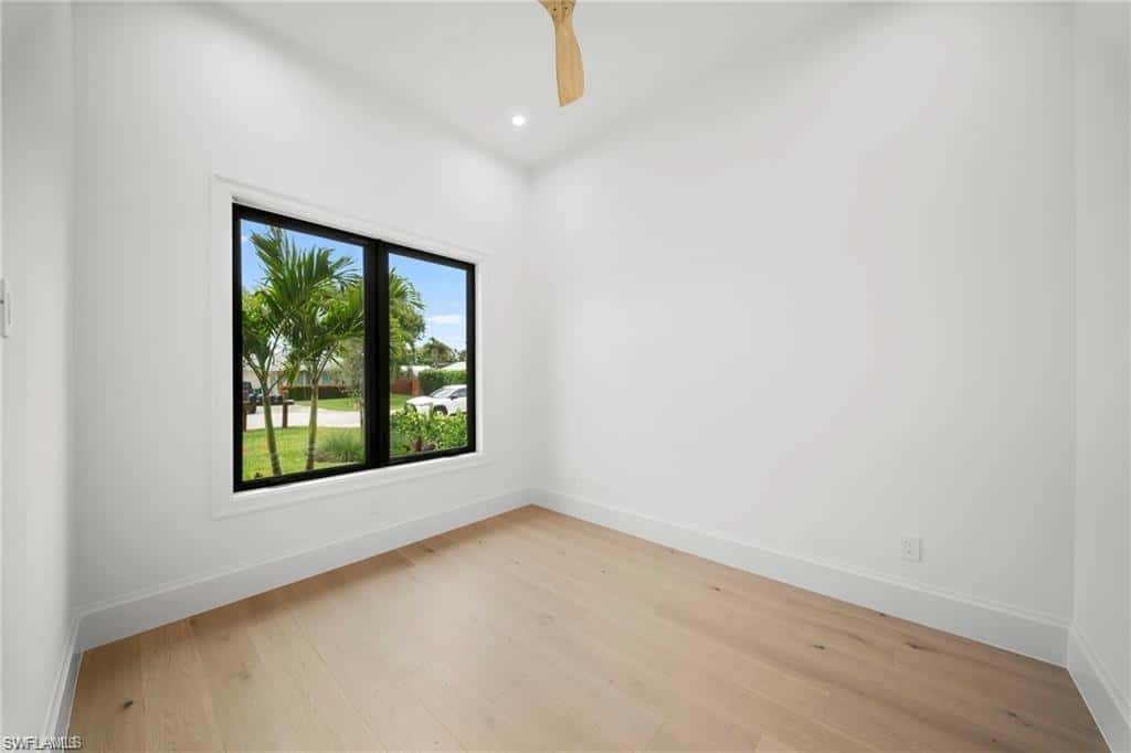 658 93rd Ave, Naples, photo 14