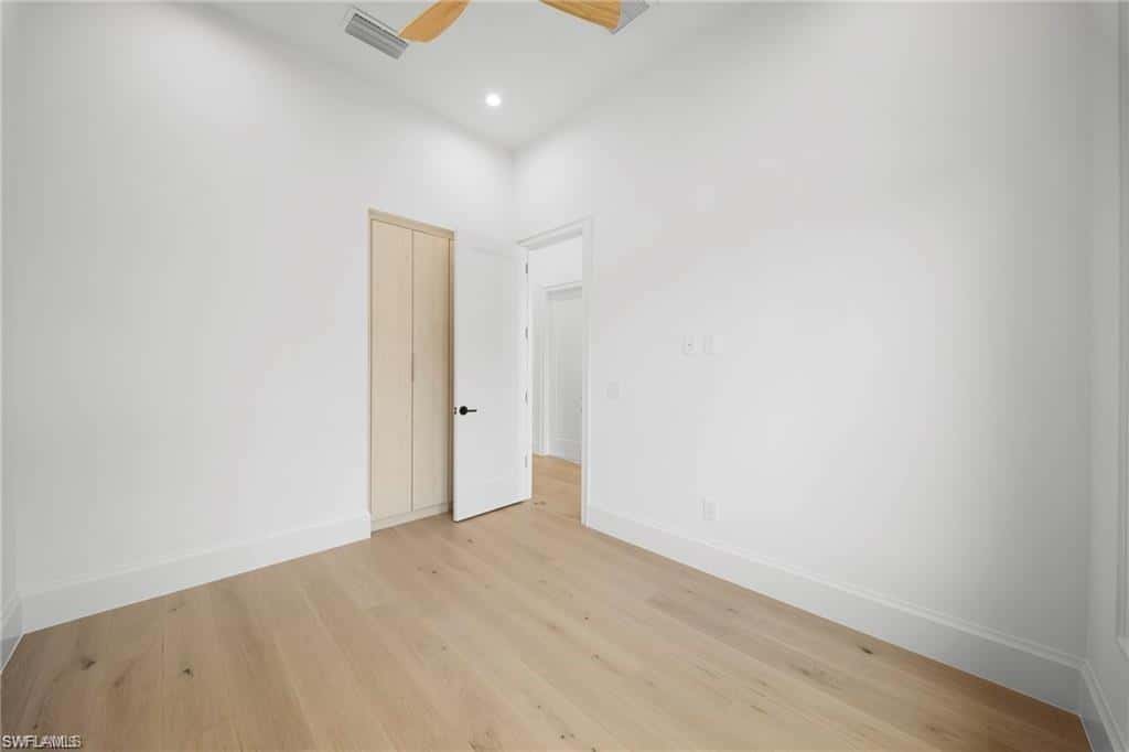 658 93rd Ave, Naples, photo 15