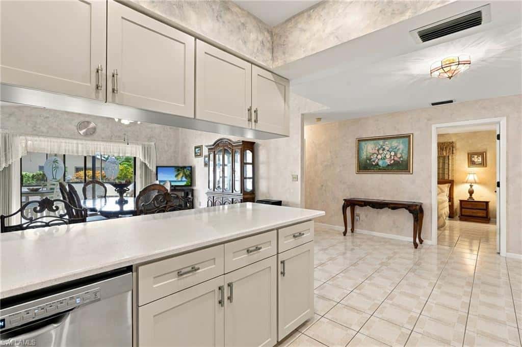 714 107th Ave, Naples, photo 9