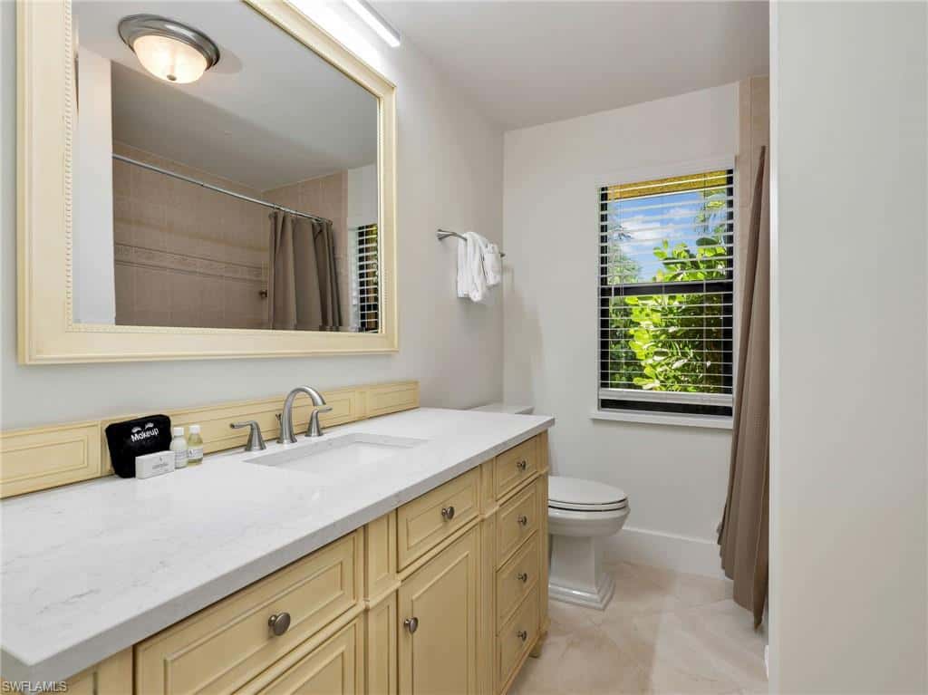 918 Limpet Dr, Sanibel, photo 19