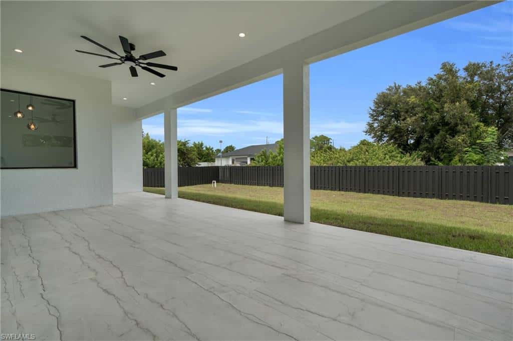 447 Rathburn St, Lehigh Acres, photo 47