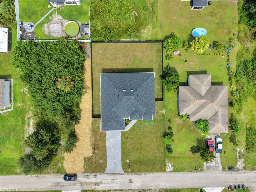 447 Rathburn St, Lehigh Acres, photo 49