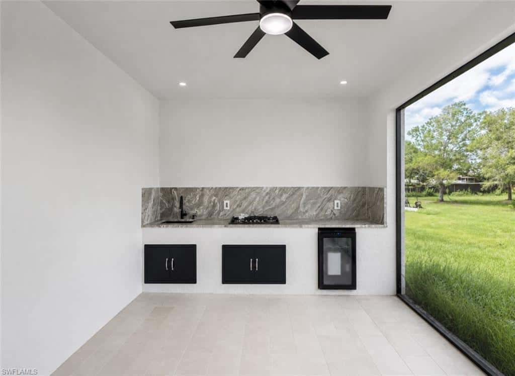 211 Truman Ave, Lehigh Acres, photo 32