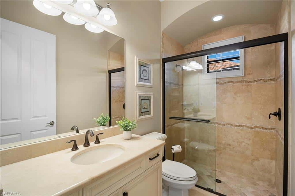 6482 Carema Ln, Naples, photo 31