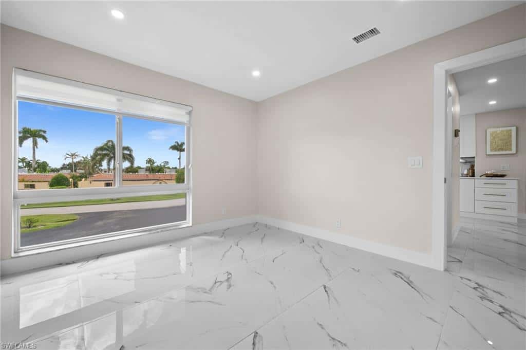 105 Harrison Rd #4, Naples, photo 4