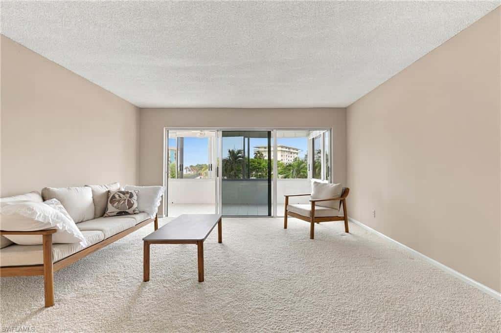 3410 Gulf Shore Blvd #304, Naples, photo 7