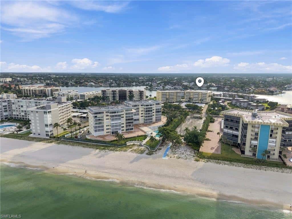3410 Gulf Shore Blvd #304, Naples, photo 34