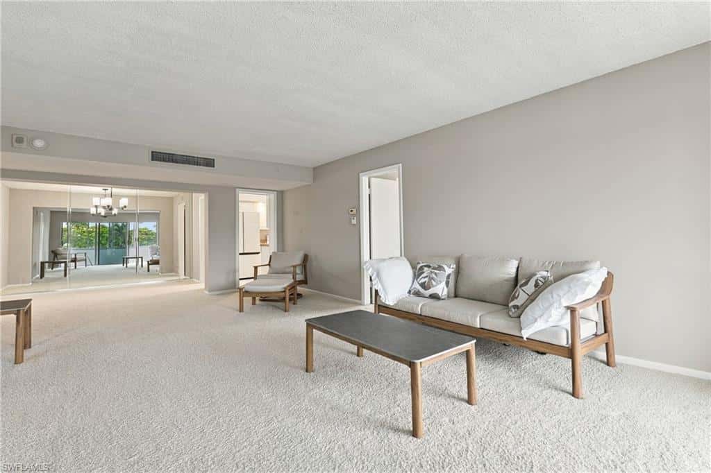 3410 Gulf Shore Blvd #304, Naples, photo 10