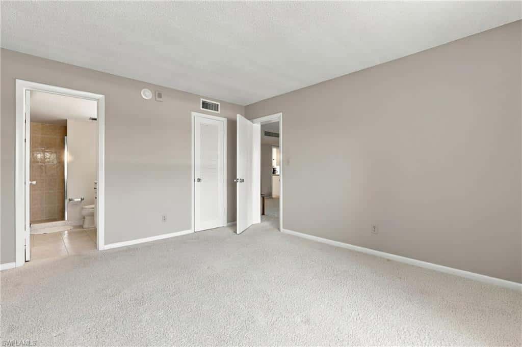 3410 Gulf Shore Blvd #304, Naples, photo 18