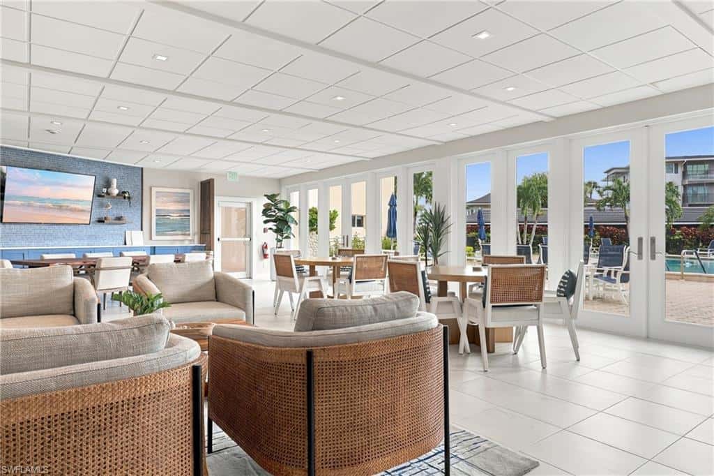 3410 Gulf Shore Blvd #304, Naples, photo 37