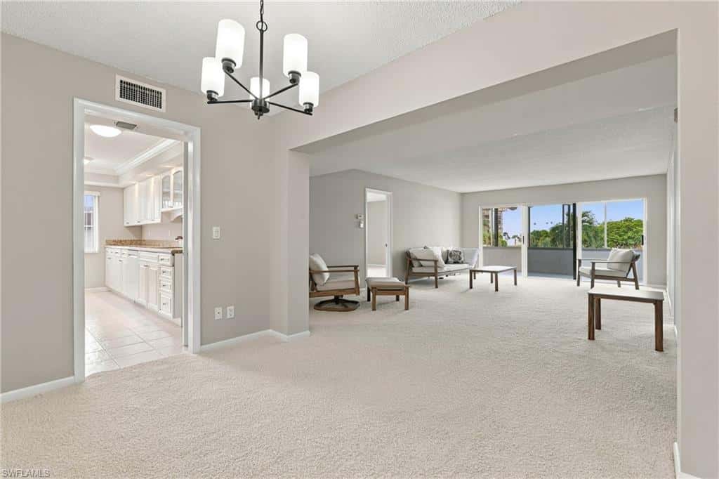 3410 Gulf Shore Blvd #304, Naples, photo 4