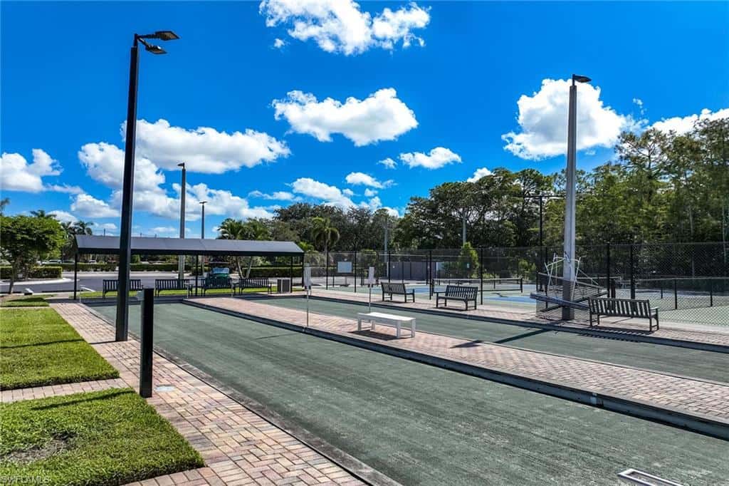 7360 Glenmoor Ln #205, Naples, photo 46