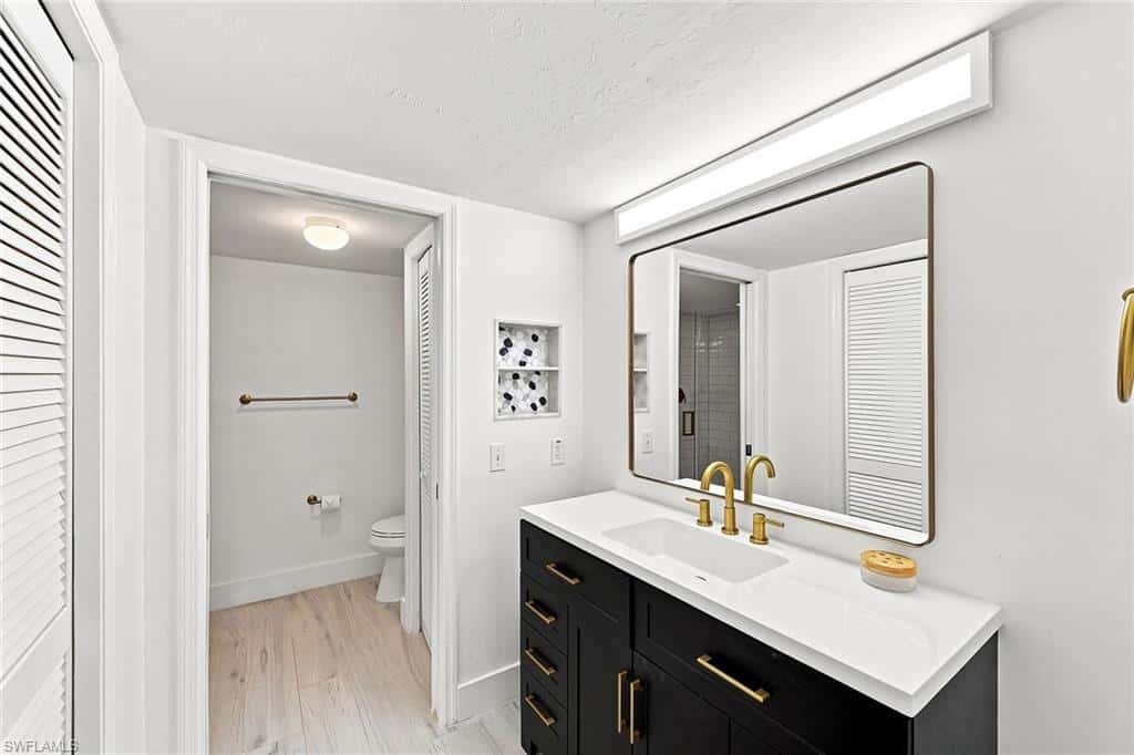 7360 Glenmoor Ln #205, Naples, photo 17