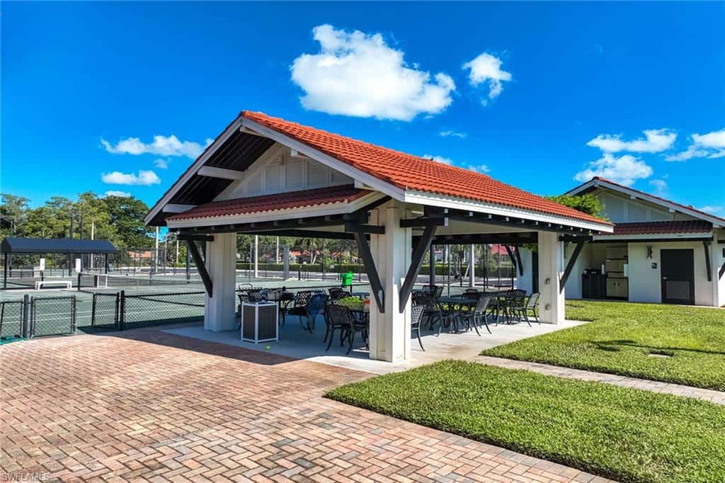 7360 Glenmoor Ln #205, Naples, photo 47