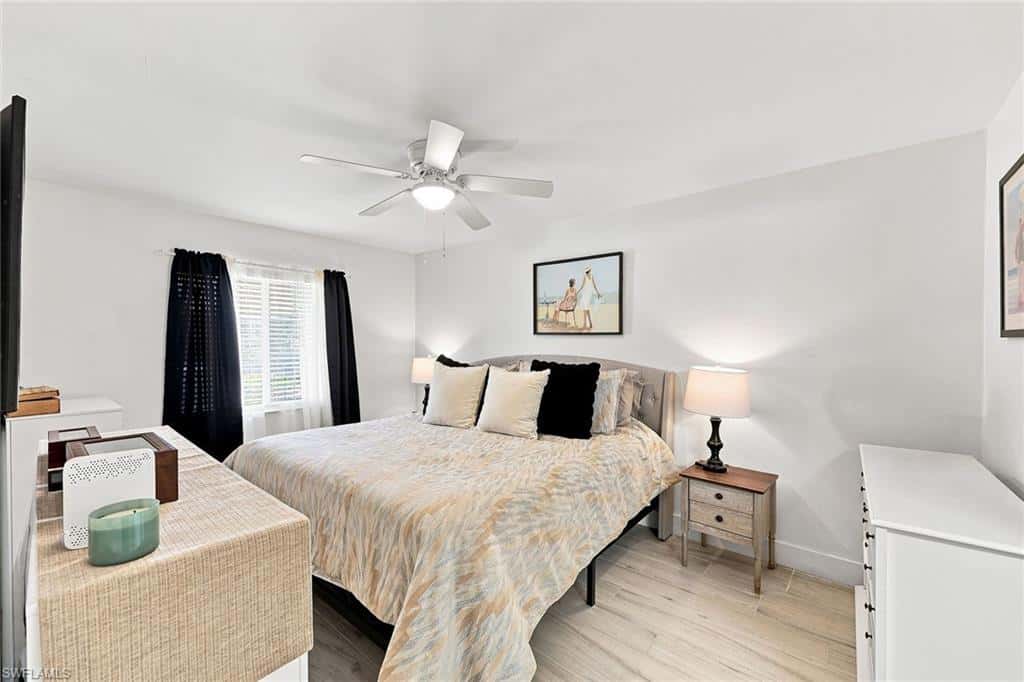 7360 Glenmoor Ln #205, Naples, photo 16