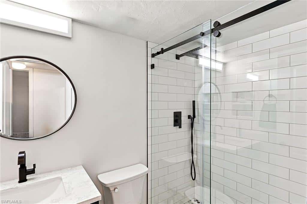 7360 Glenmoor Ln #205, Naples, photo 22