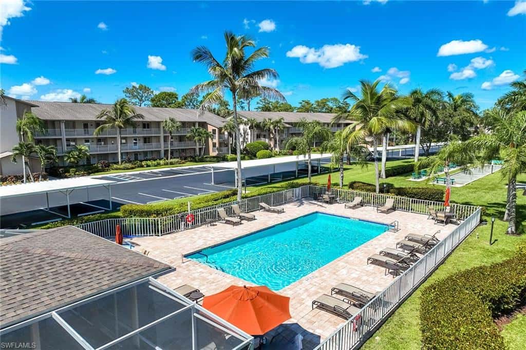 7360 Glenmoor Ln #205, Naples, photo 33