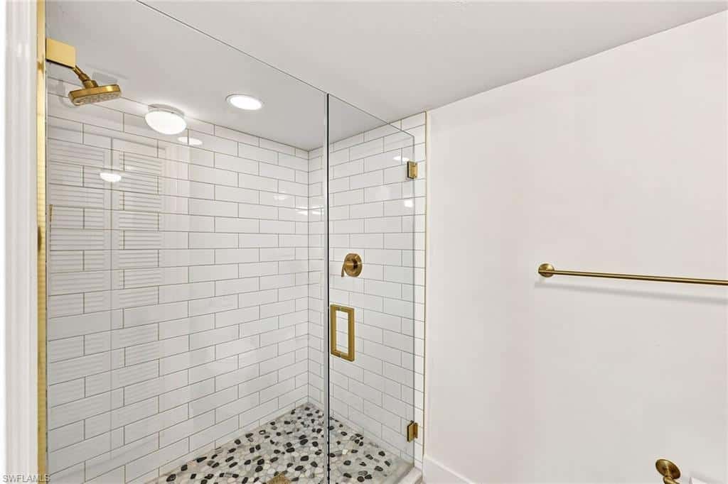 7360 Glenmoor Ln #205, Naples, photo 18